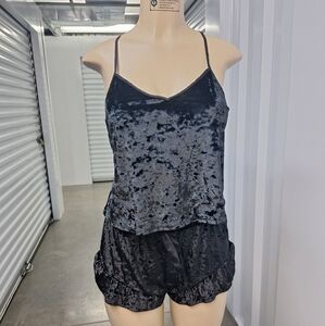 NWOT Victoria's Secret 2-piece Black Velvet Pajamas Size small